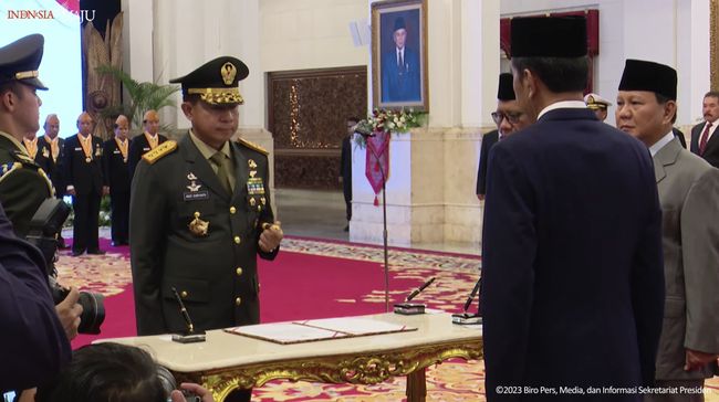 Presiden Jokowi Melantik Agus Subianto Sebagai Panglima TNI