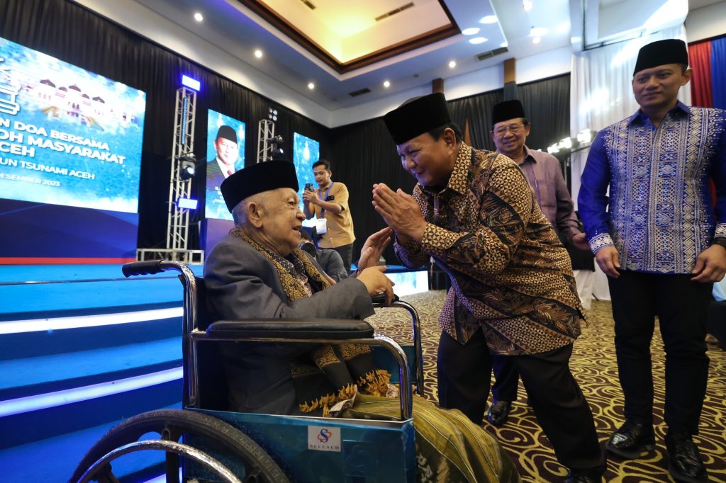 Prabowo: My Heart Is Full of Love and Respect for the People of Aceh