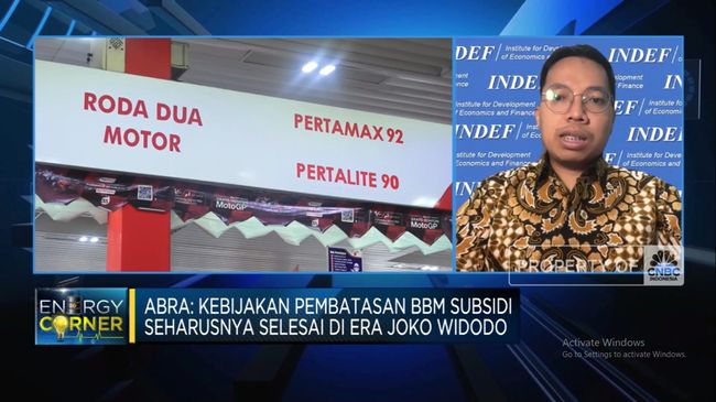 Ekonomi Mengkritisi Penundaan Pengurangan Subsidi BBM di Masa Pemerintahan Jokowi