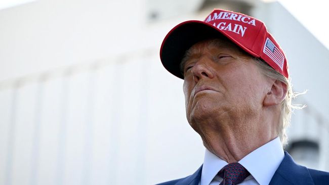 presiden-terpilih-as-donald-trump-menghadiri-peluncuran-uji-terbang-keenam-roket-spacex-starship-di-brownsville-texas-as-19-no_169.jpeg
