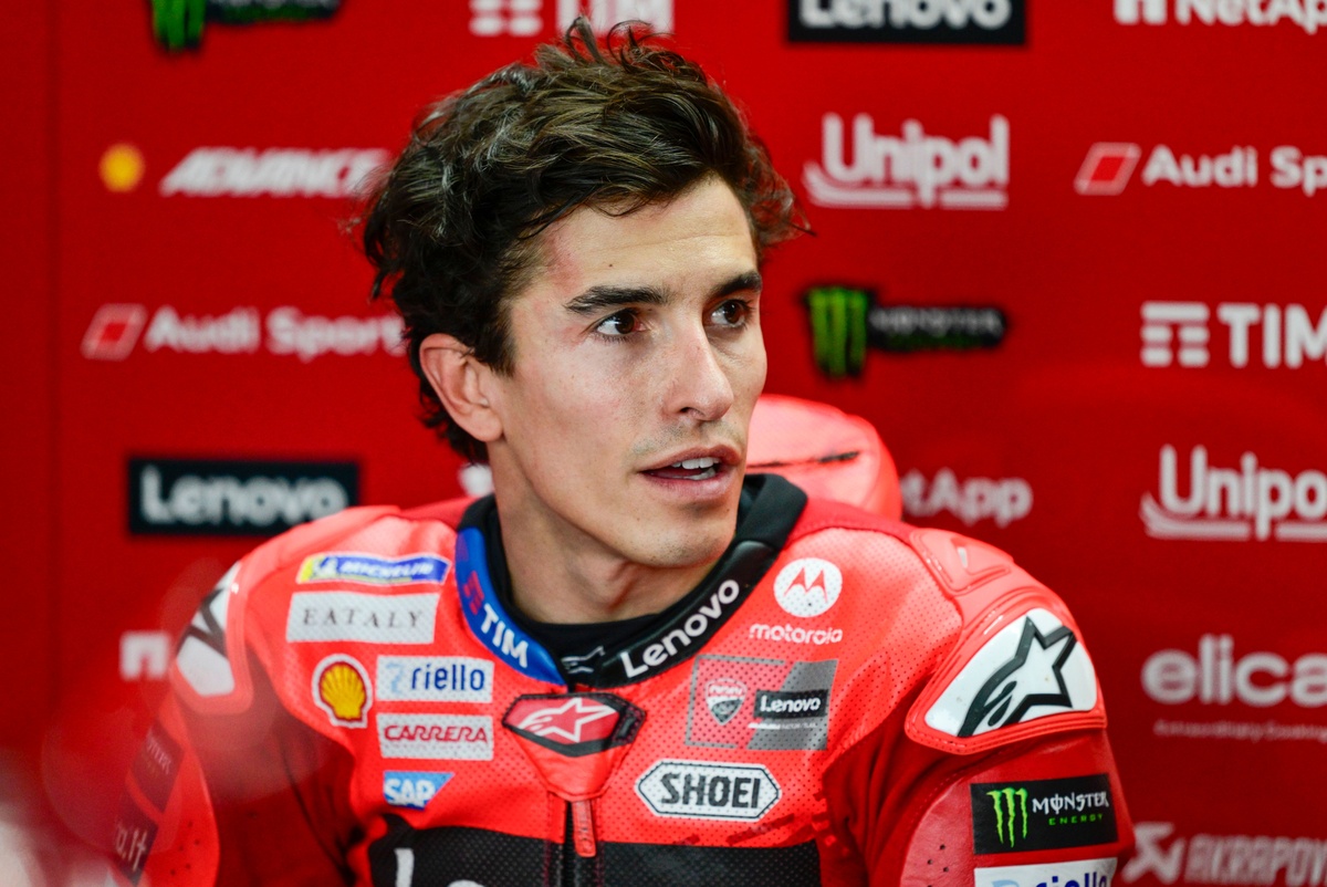 1740088229_marc-marquez-ducati-team.jpg
