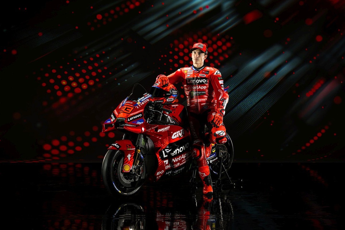 1740256815_marc-marquez-ducati-team.jpg
