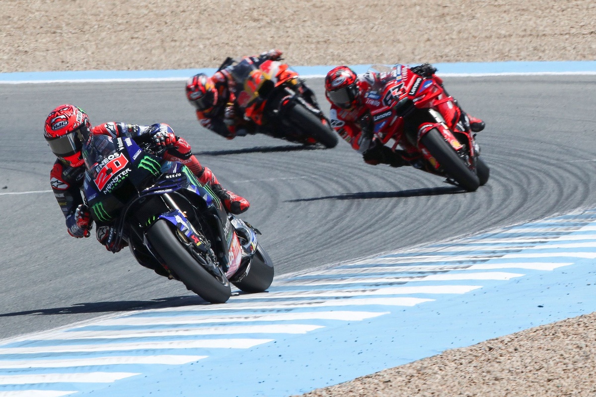 1745960115_fabio-quartararo-yamaha-factor.jpg