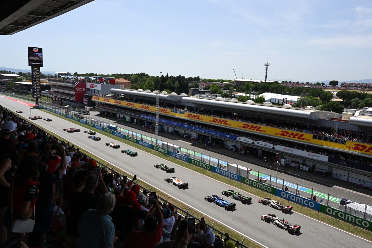 lando-norris-mclaren-oscar-pia.jpg