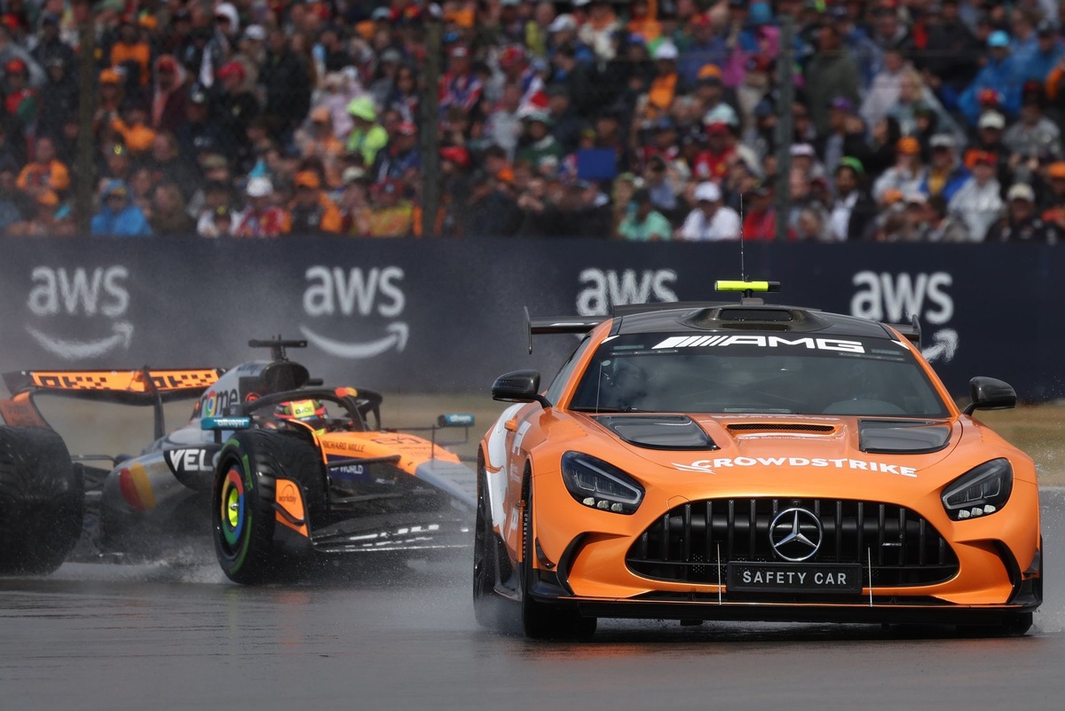 oscar-piastri-mclaren.jpg