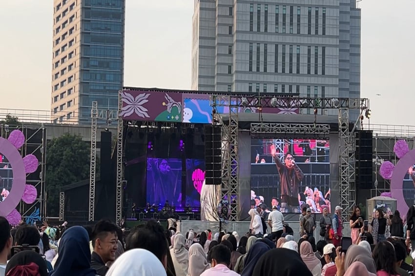 rizky-febian-bawakan-lagu-malam-rawan-di-bigu-festival-2025-terinspirasi-dari-mahalini-aal.jpg