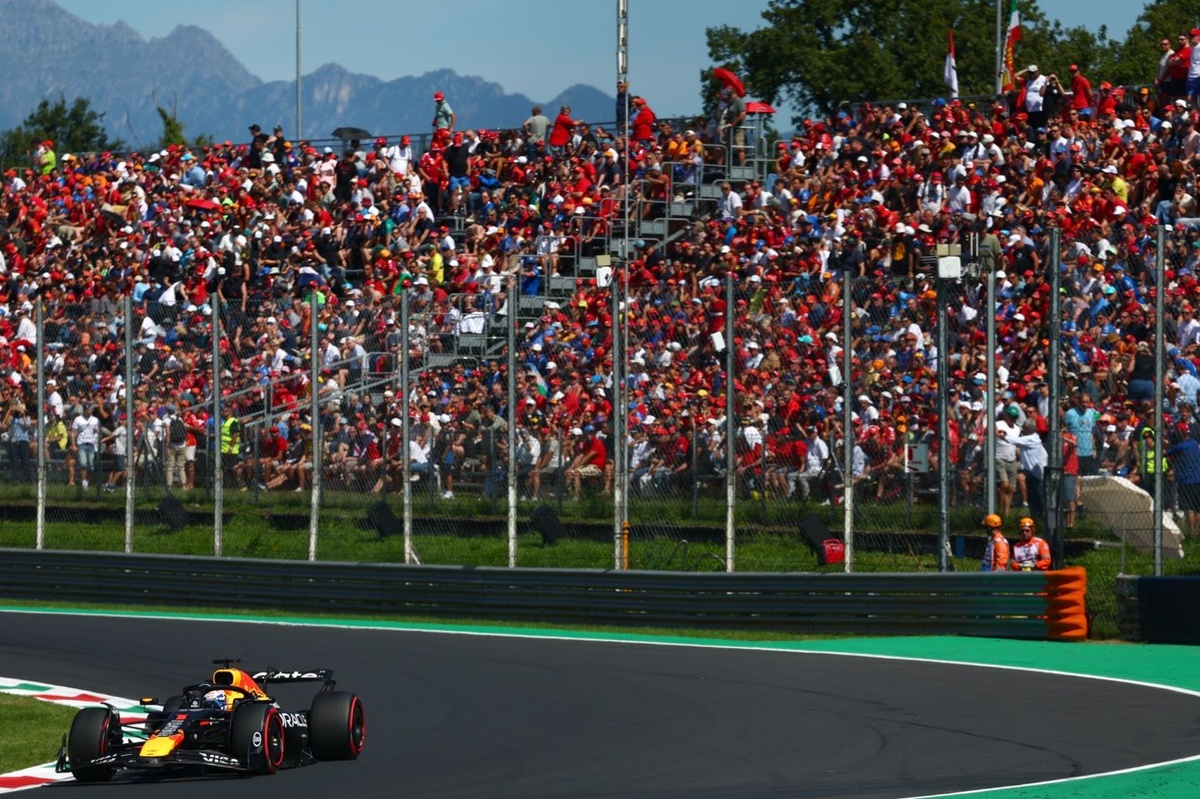 1757183716_max-verstappen-red-bull-racing.jpg