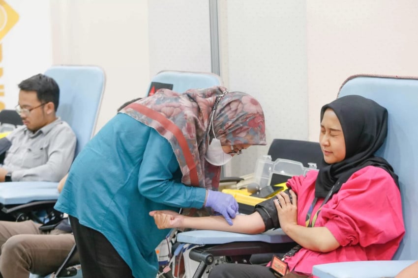 gen-z-wajib-tahu-ini-manfaat-donor-darah-untuk-kesehatan-tubuh-svx.jpg