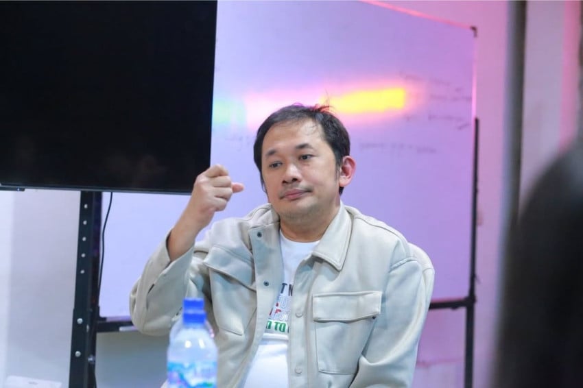 hanung-bramantyo-bongkar-skema-kerusuhan-1998-ingatkan-masyarakat-waspada-mqy.jpg