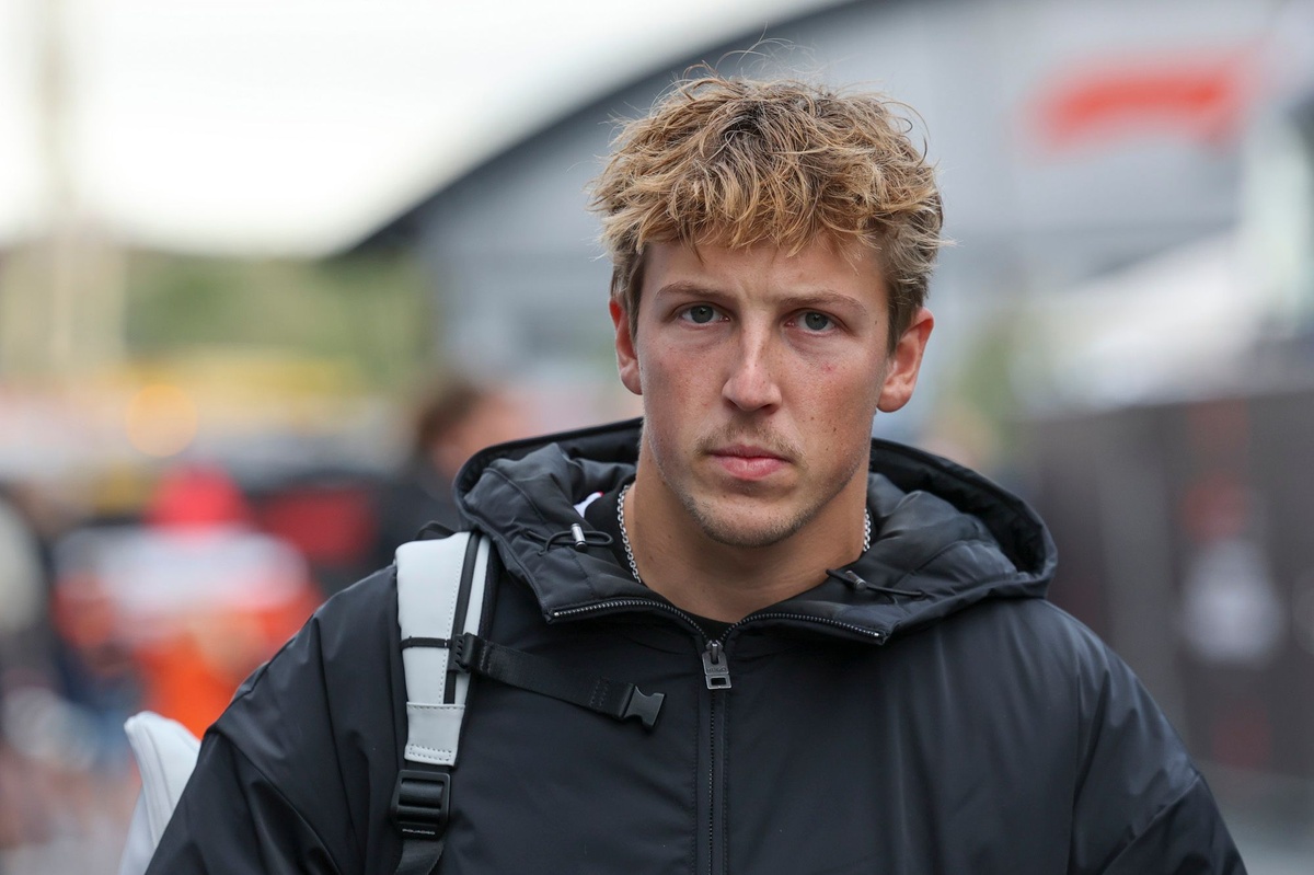 liam-lawson-racing-bulls.jpg