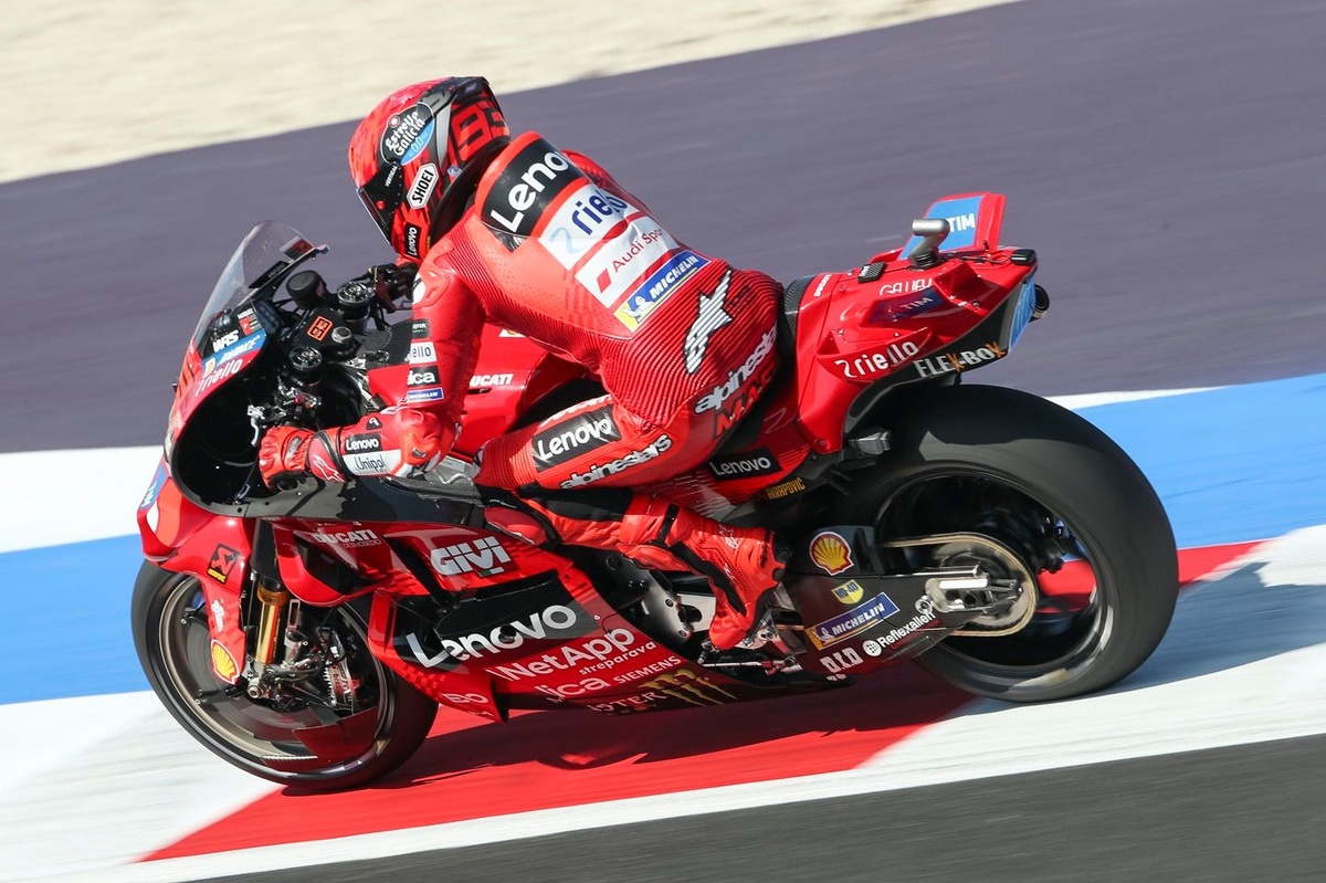 marc-marquez-ducati-team-3.jpg