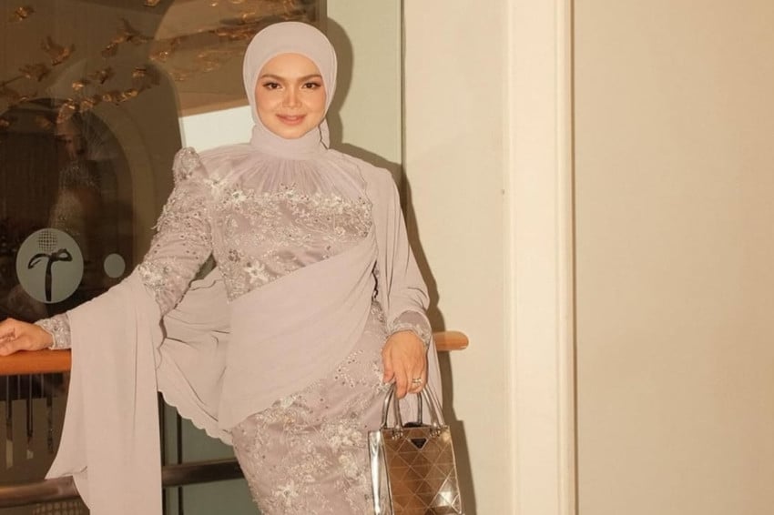 panjatkan-doa-siti-nurhaliza-beri-dukungan-untuk-indonesia-ylf.jpg