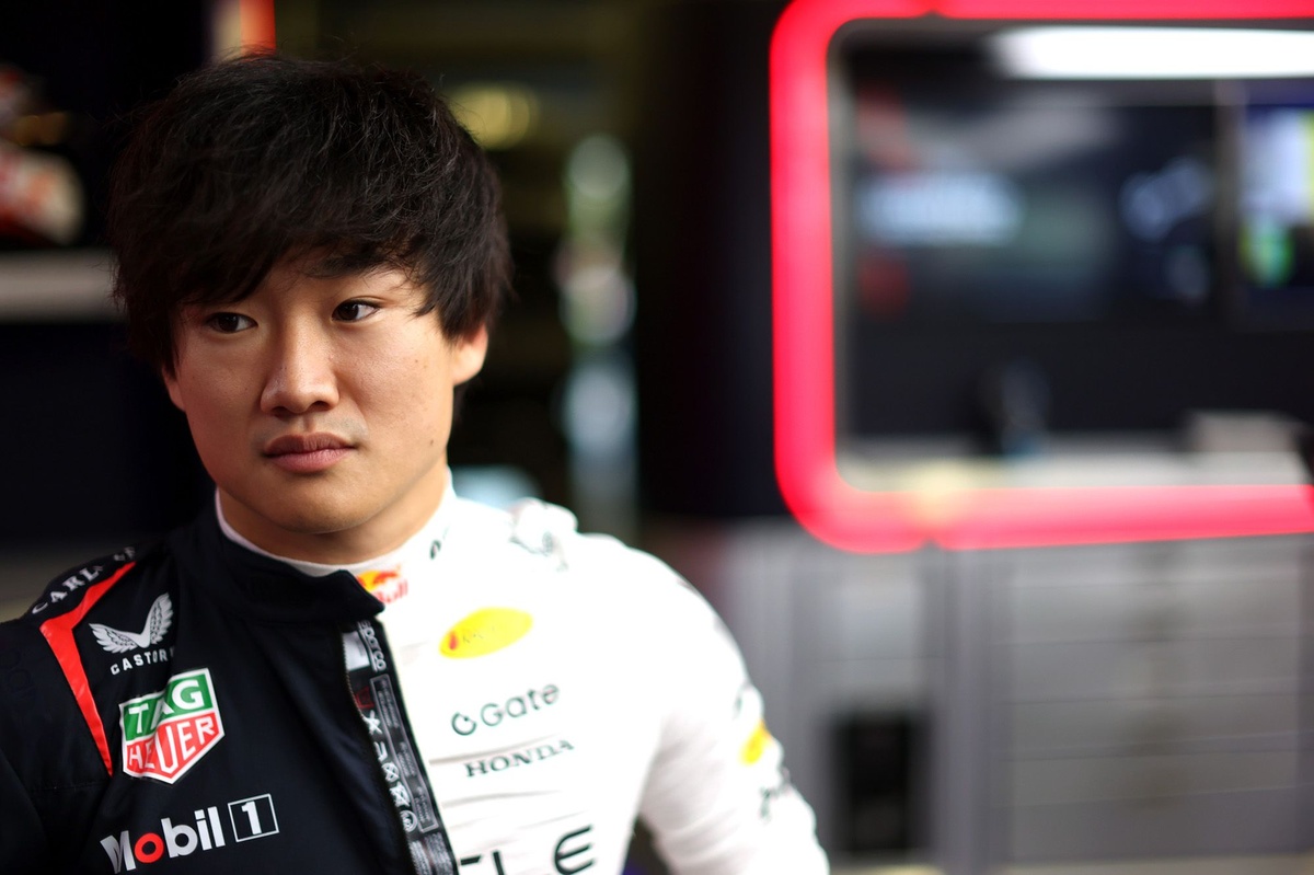 yuki-tsunoda-red-bull-racing.jpg